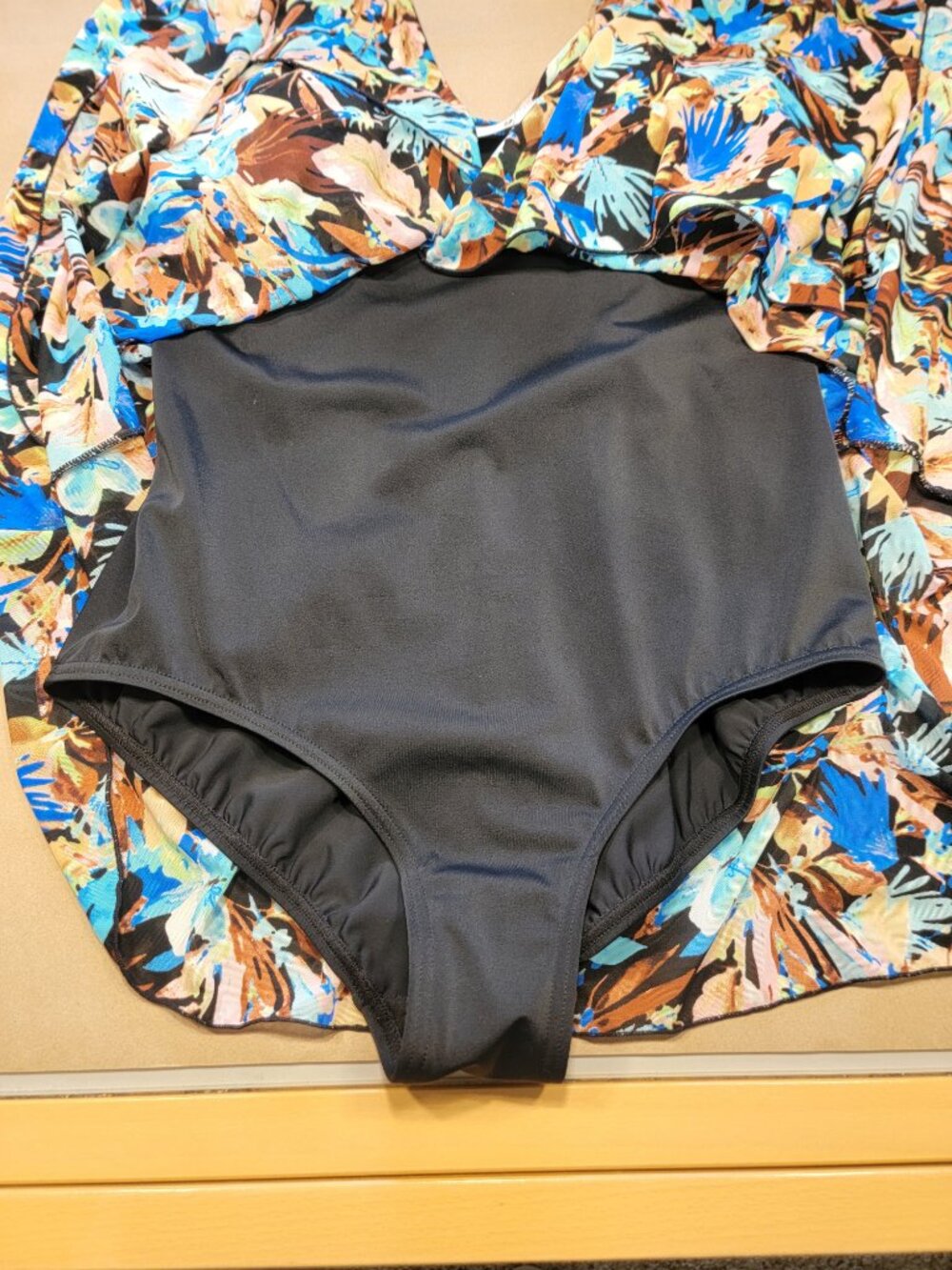 A Shore Fit Size 12 Black Blue Teal Aqua Brown Mesh Overlay 1 Piece Swimsuit NEW - Picture 5 of 10
